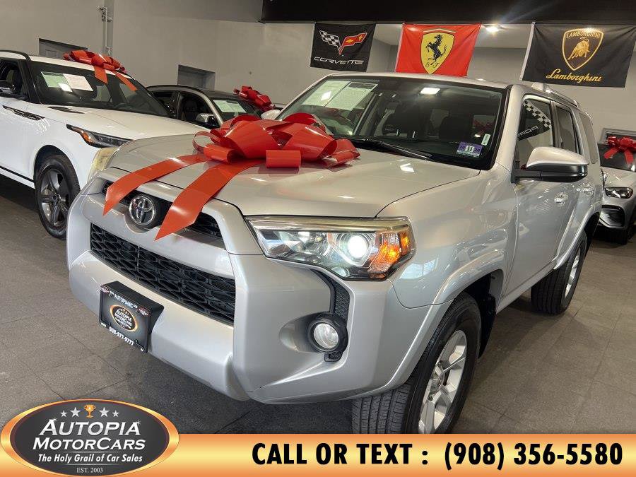 Used 2014 Toyota 4Runner SR5 AWD/4WD image 31