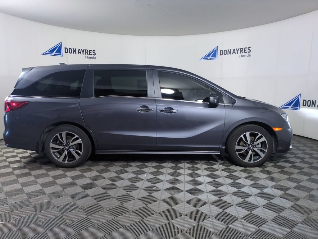 Certified 2024 Honda Odyssey Touring image 10