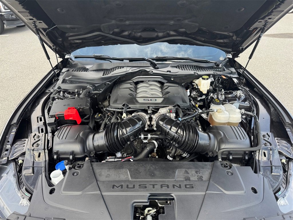 Used 2024 Ford Mustang GT Premium image 18