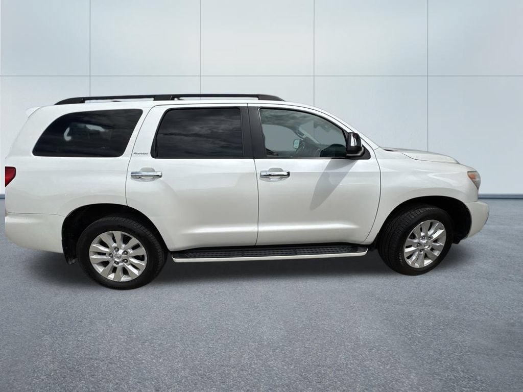 Used 2013 Toyota Sequoia Platinum AWD/4WD image 7