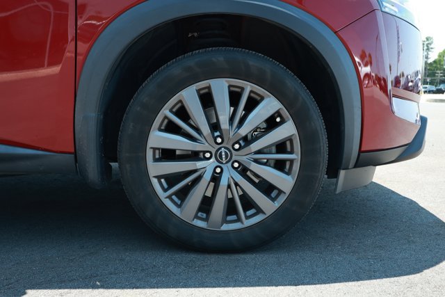 Used 2022 Nissan Pathfinder SL w/ SL Premium Package FWD image 5