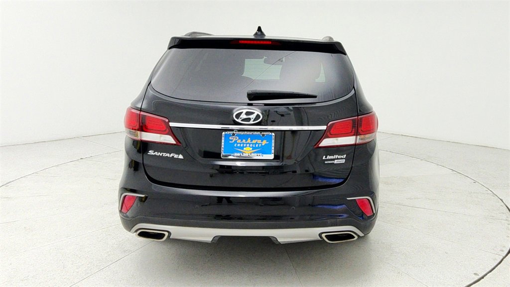 Used 2018 Hyundai Santa Fe Limited image 7