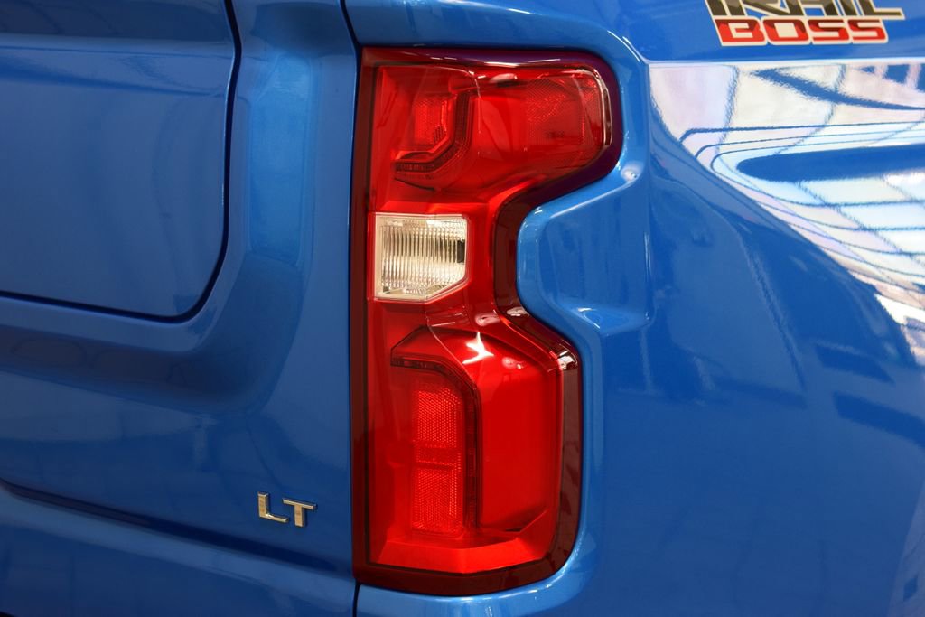 Used 2026 Chevrolet Silverado 1500 LT Trail Boss w/ LT Trail Boss Premium Package AWD/4WD image 22