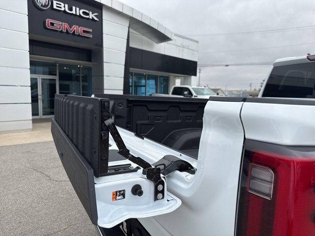 New 2026 GMC Sierra 2500 SLT w/ SLT Premium Package image 24
