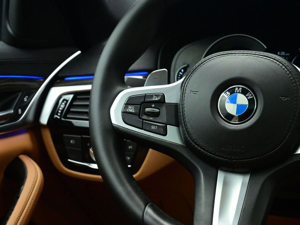 Used 2018 BMW 540i image 41