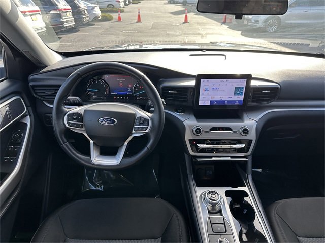 Certified 2022 Ford Explorer XLT image 13