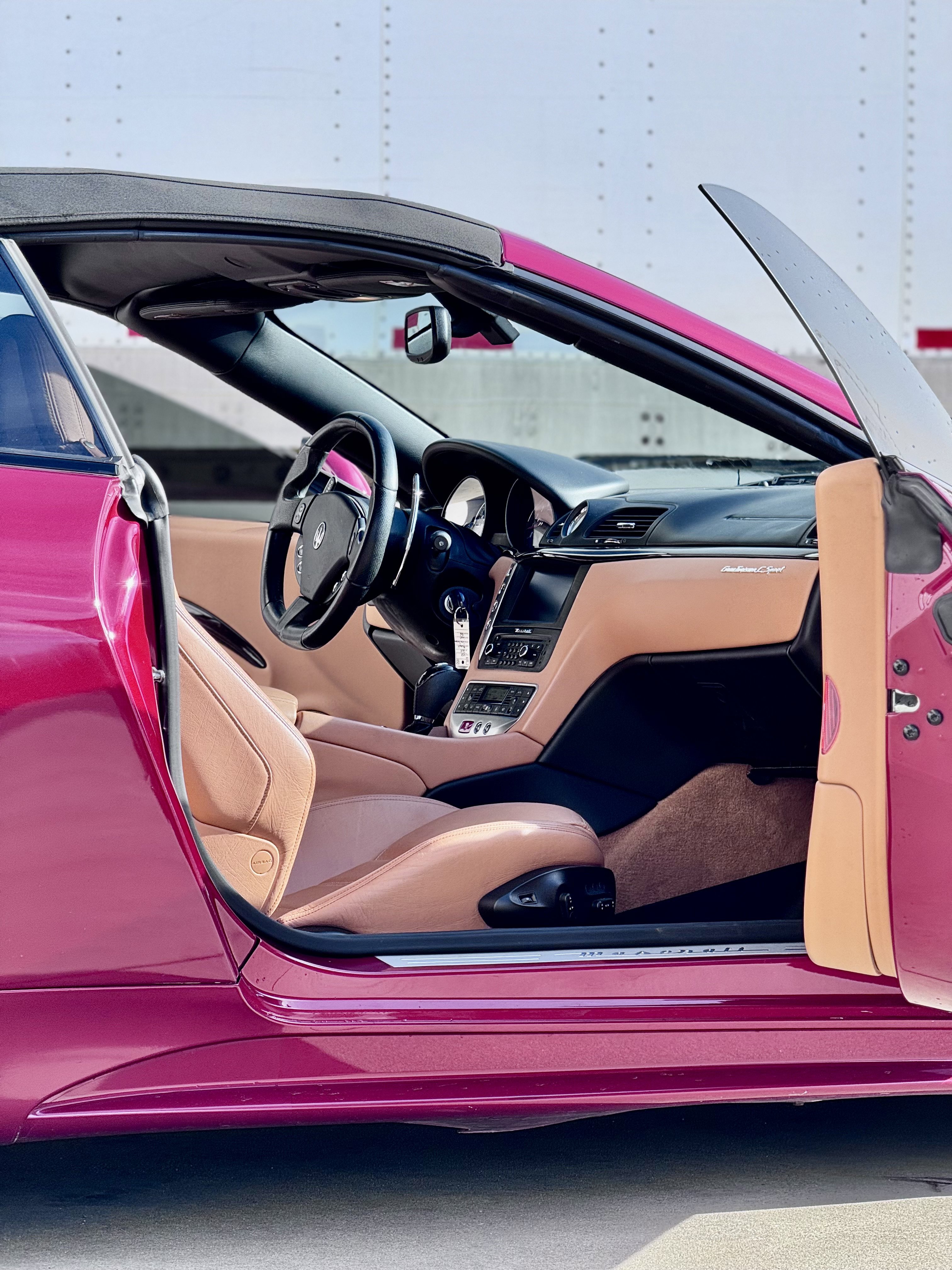 Used 2015 Maserati GranTurismo Sport image 40