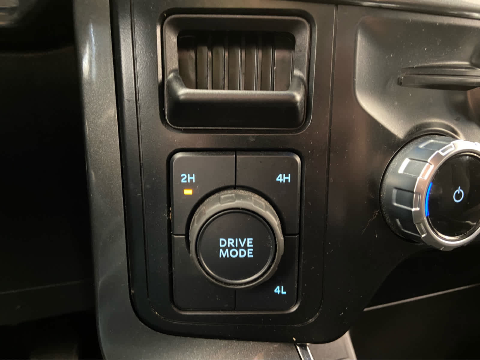 Used 2023 Ford F150 XLT w/ Equipment Group 302A High image 35