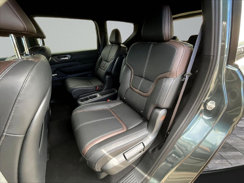 New 2026 Nissan Armada SL w/ Captain's Chari Seat Package AWD/4WD image 29