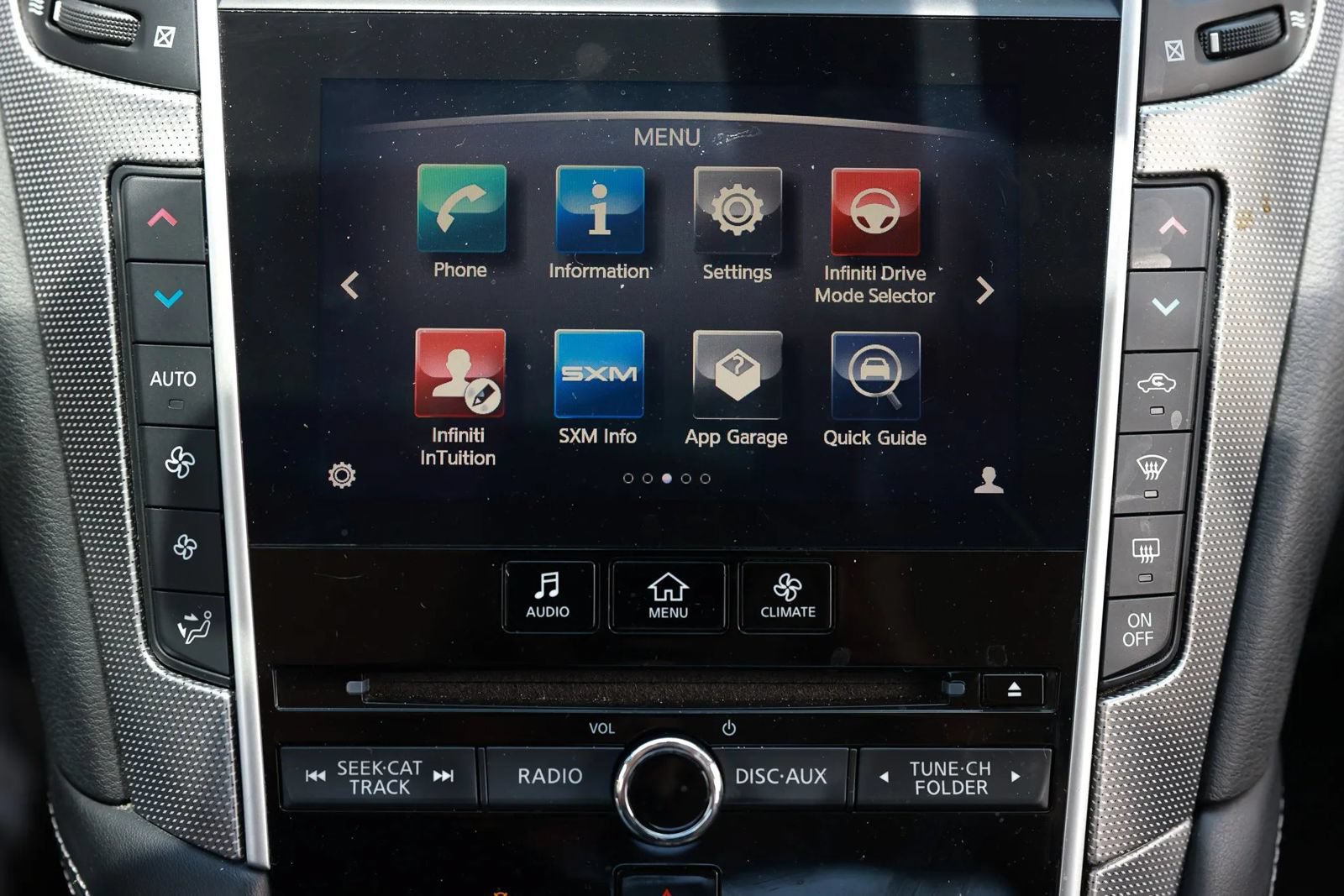 Used 2017 INFINITI Q50 3.0t Premium RWD image 33