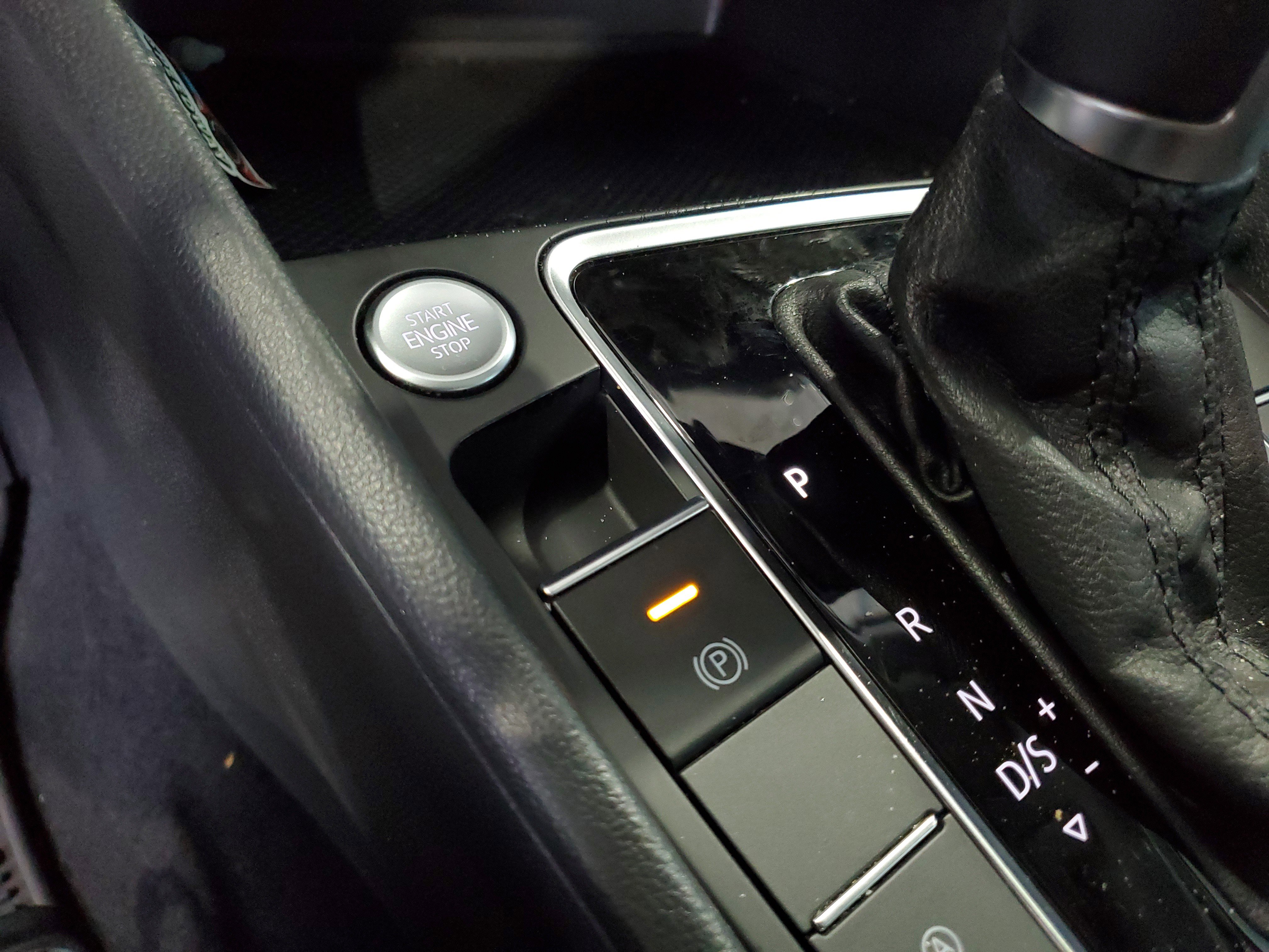 Used 2019 Volkswagen Jetta SE FWD image 31