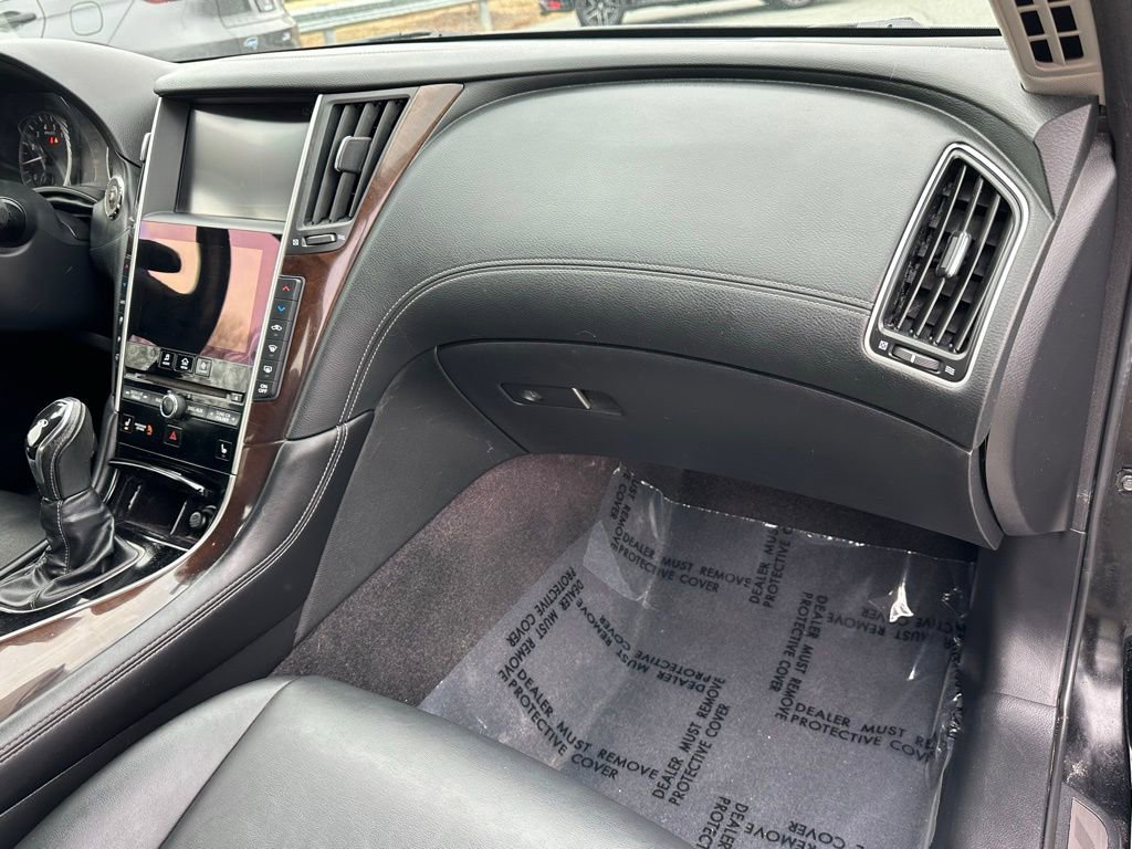 Used 2018 INFINITI Q50 Luxe w/ Essential Package (3.0T Luxe) image 19