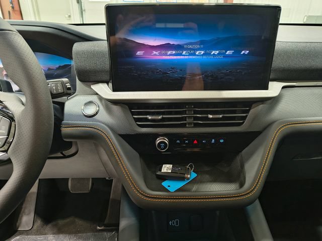 New 2026 Ford Explorer Tremor w/ Tremor Convenience Package AWD/4WD image 36