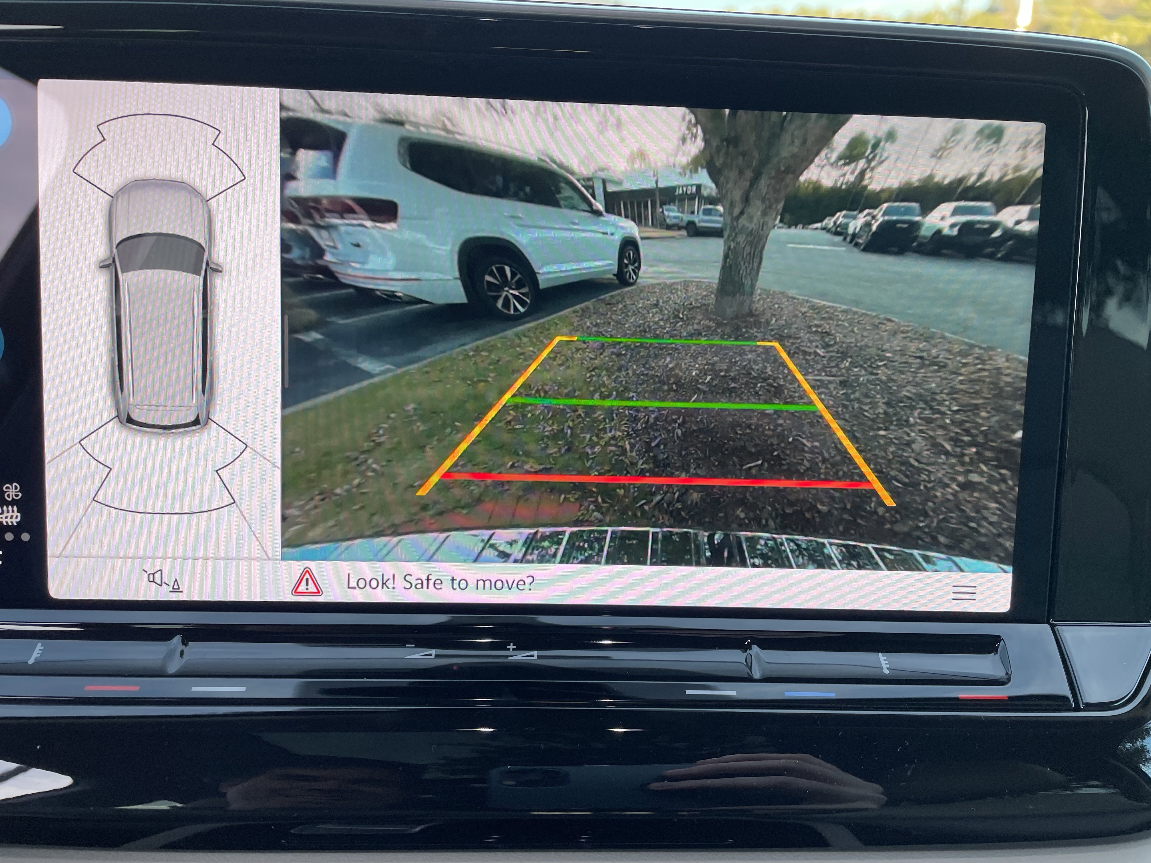 New 2026 Volkswagen Atlas SE image 20