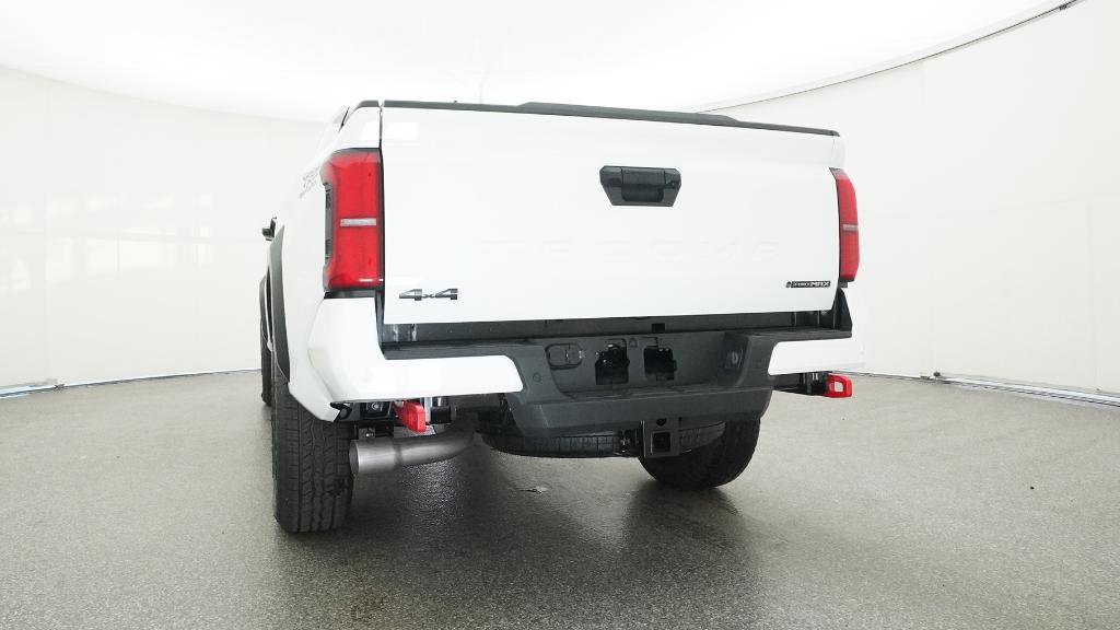 Certified 2025 Toyota Tacoma TRD Off-Road w/ TRD Off Road Upgrade Package image 15