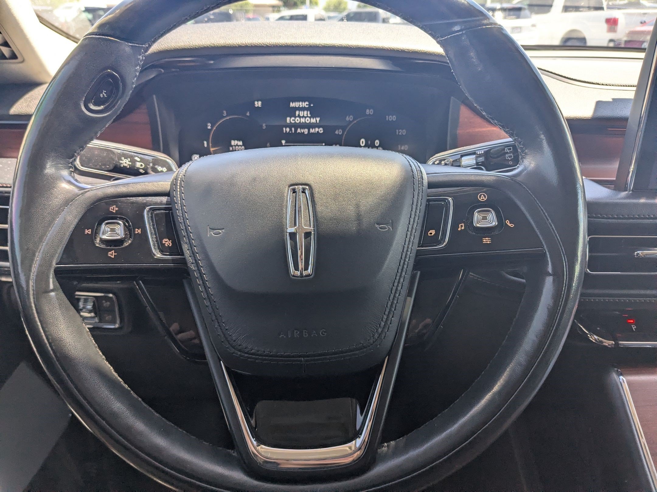 Used 2021 Lincoln Aviator Reserve AWD/4WD image 18