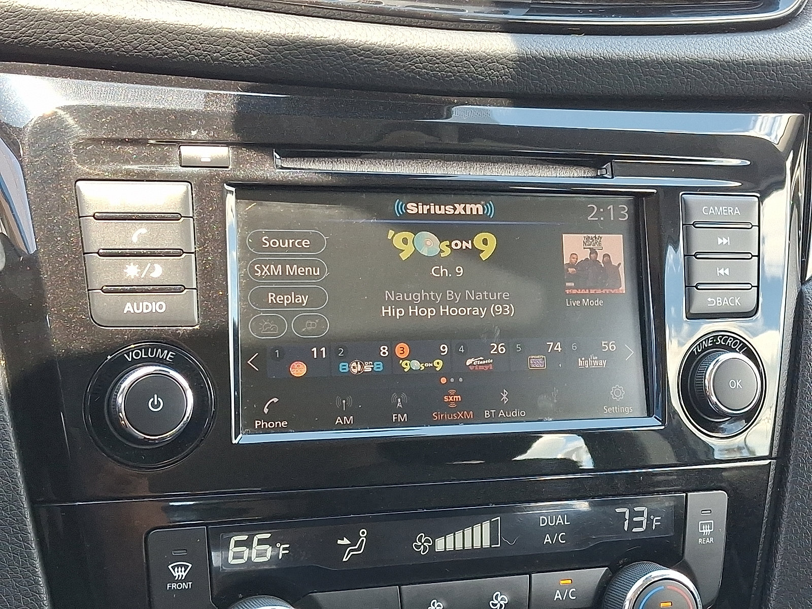 Used 2019 Nissan Rogue Sport SV AWD/4WD image 18