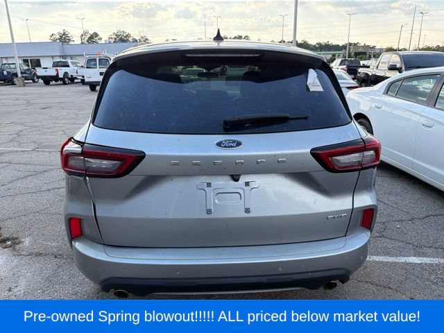 Used 2023 Ford Escape ST-Line w/ Tech Pack #1 AWD/4WD image 6