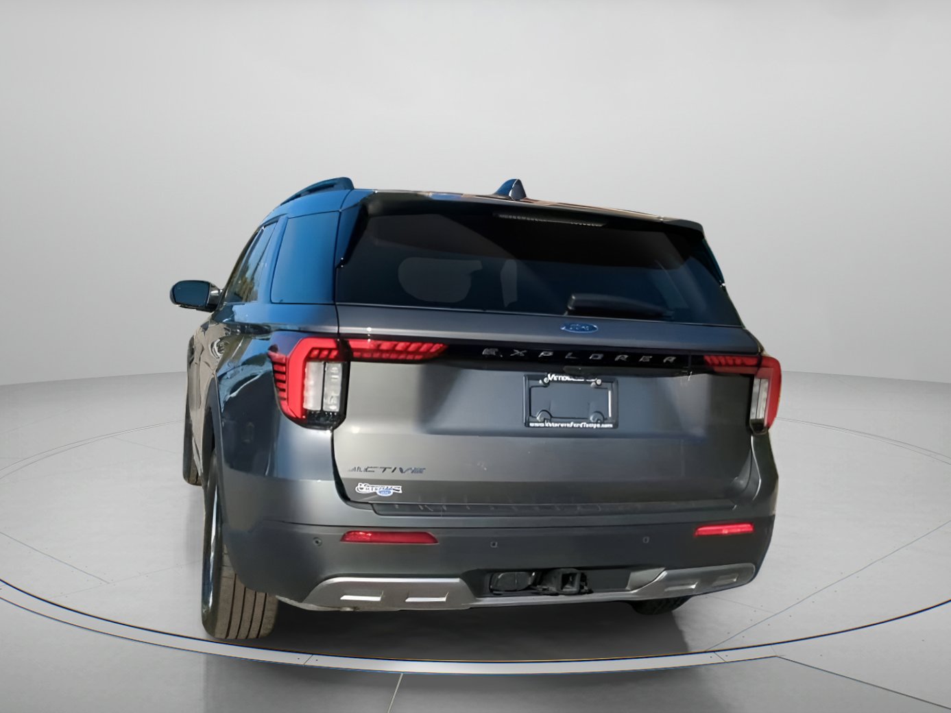 New 2025 Ford Explorer Active w/ Active Comfort Package image 25