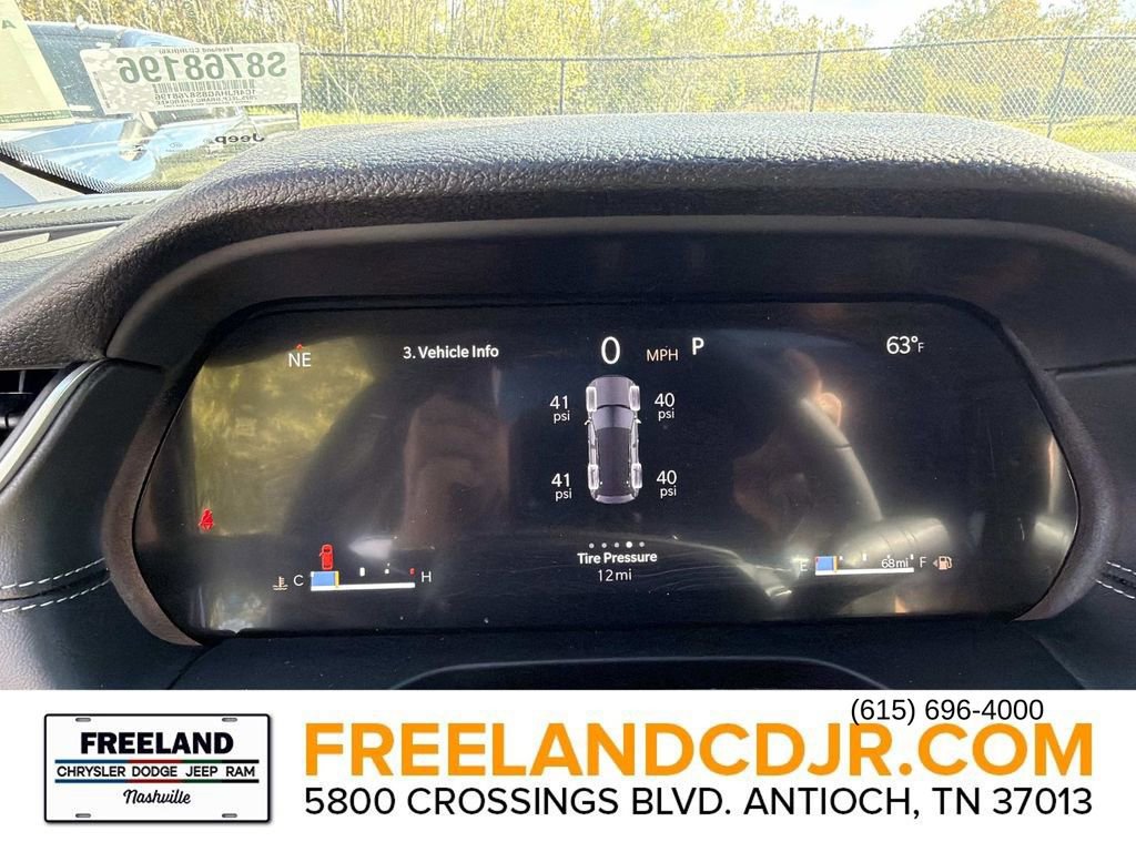 New 2025 Jeep Grand Cherokee 4WD image 24