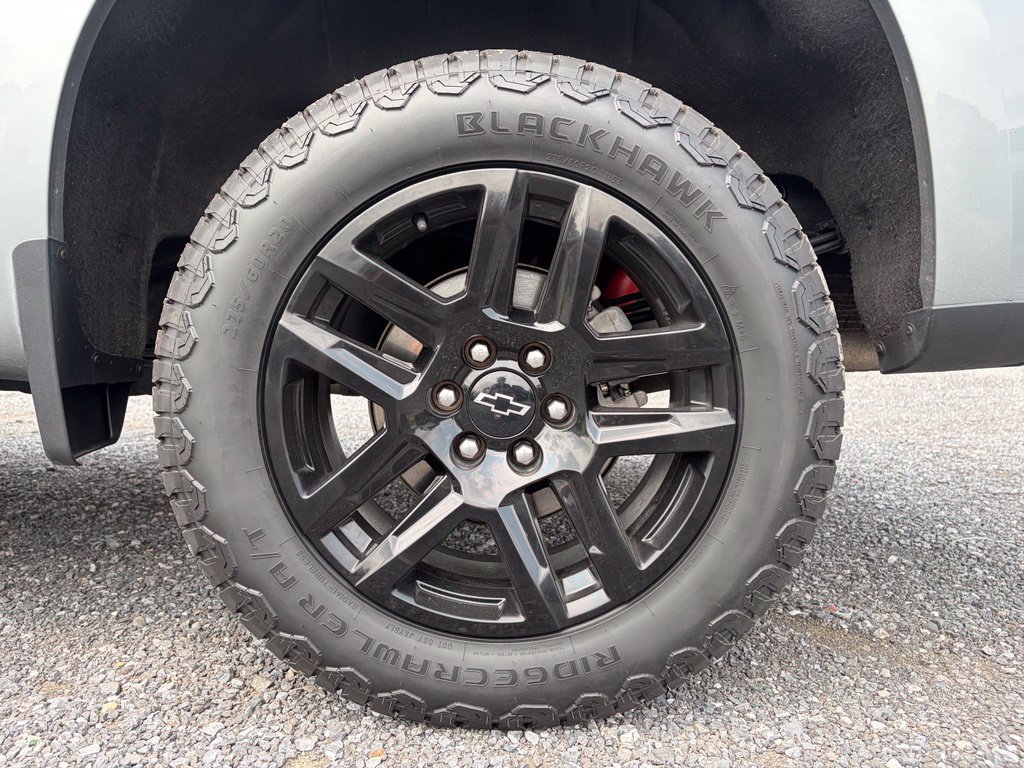 Used 2023 Chevrolet Silverado 1500 RST AWD/4WD image 16