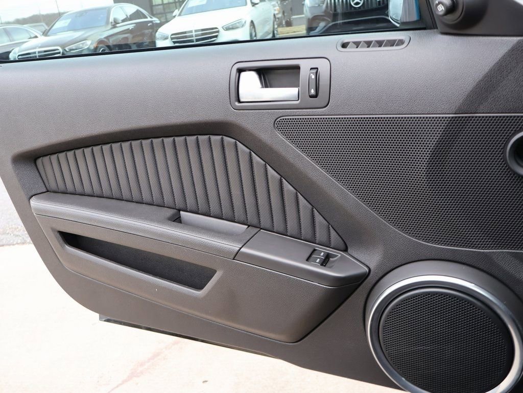 Used 2013 Ford Mustang Shelby GT500 image 35