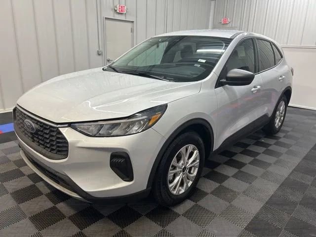 Used 2025 Ford Escape Active image 6