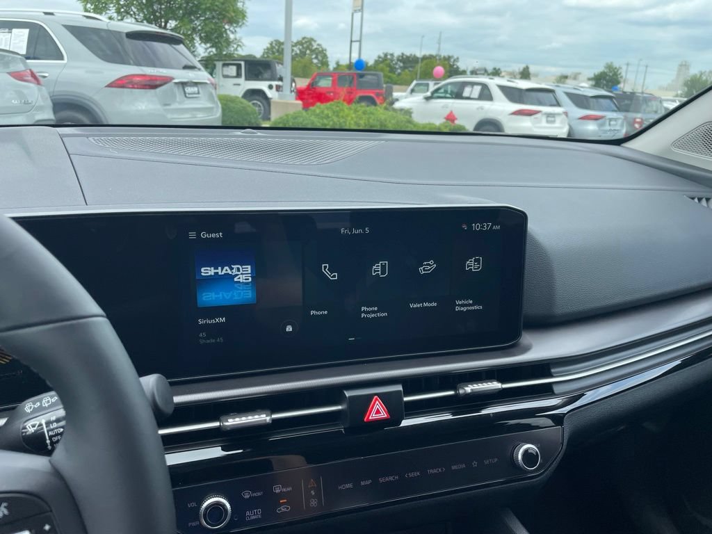 New 2026 Kia Sportage EX w/ EX Panorama Roof Package FWD image 16