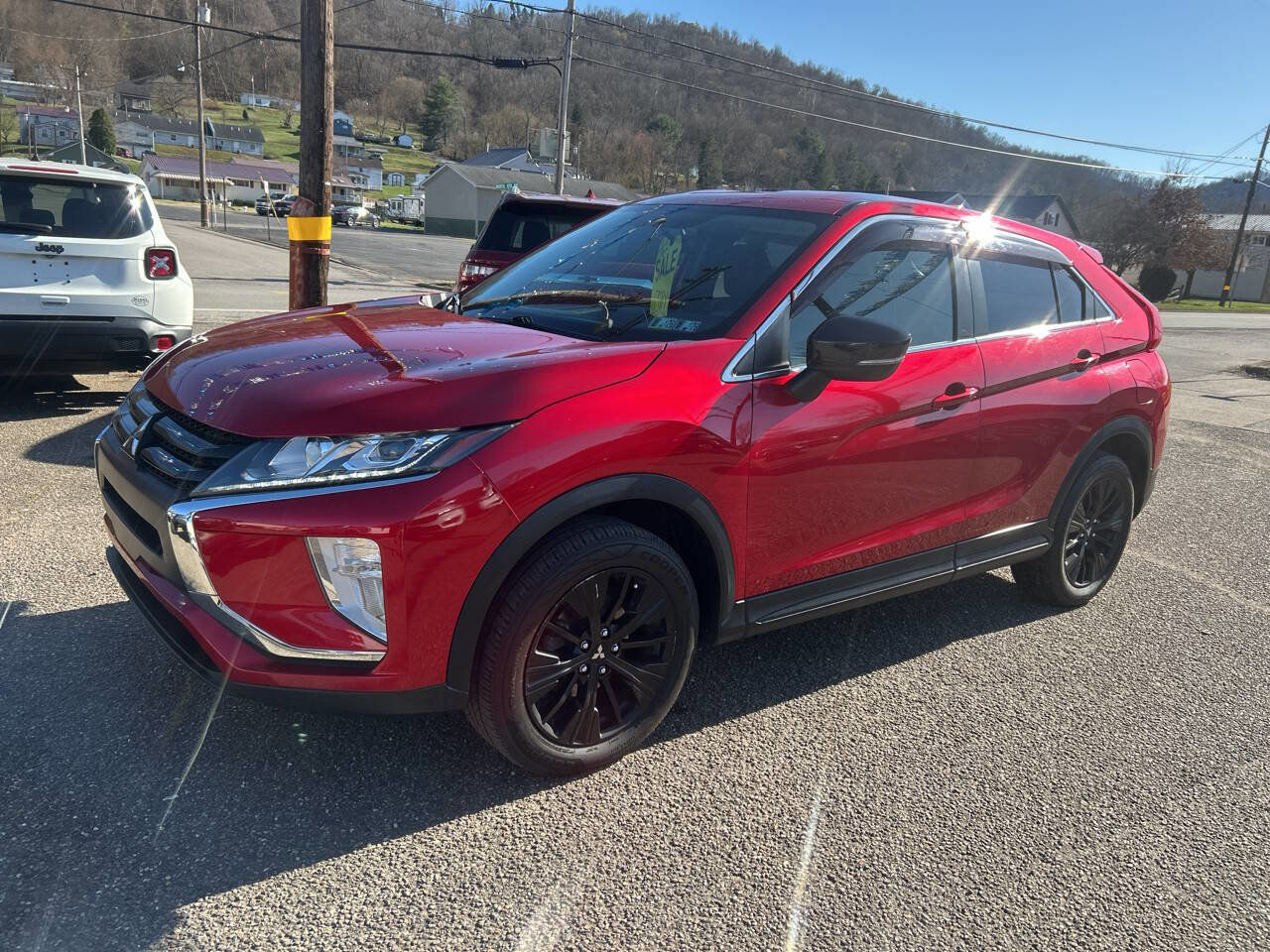 Used 2018 Mitsubishi Eclipse Cross LE image 1