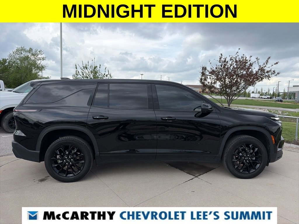 Used 2024 Chevrolet Traverse LS w/ Midnight/Sport Edition image 13