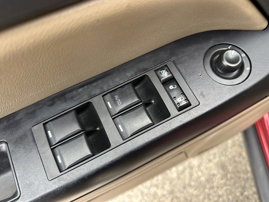 Used 2016 Jeep Patriot High Altitude AWD/4WD image 17