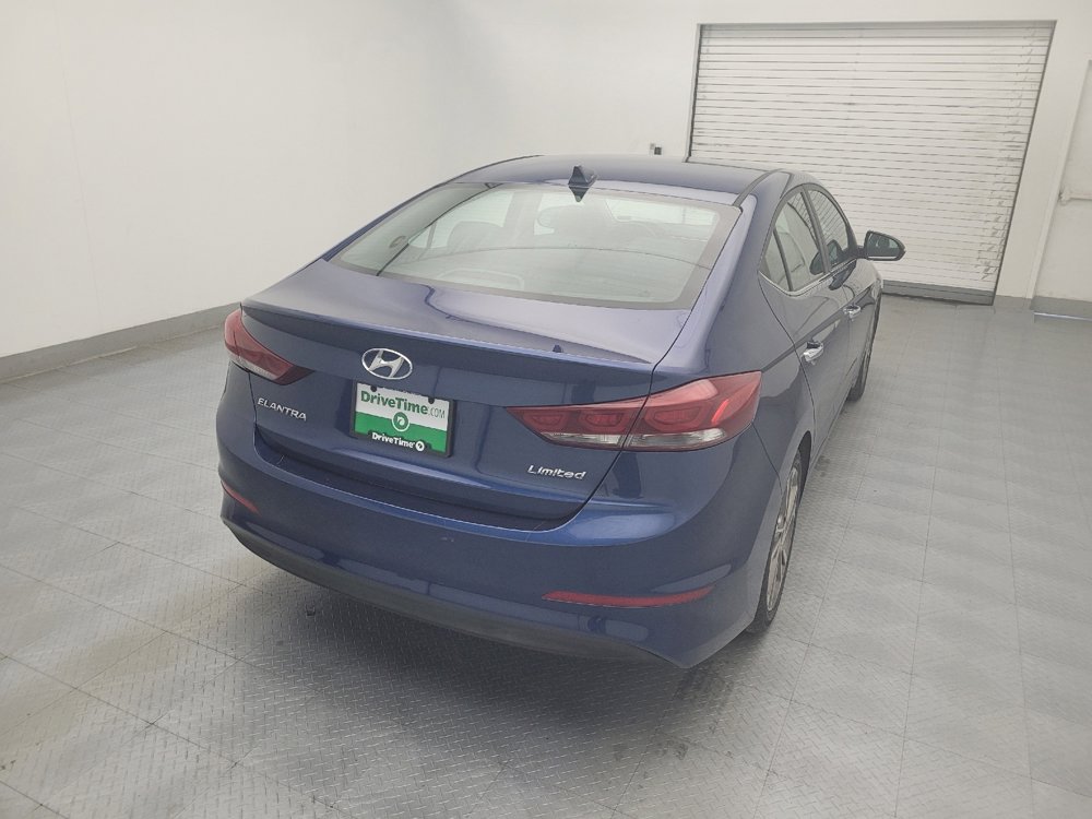 Used 2017 Hyundai Elantra Limited image 7