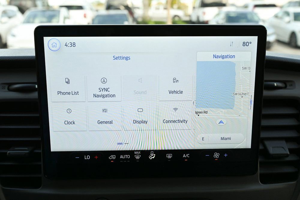 Used 2022 Ford Transit 350 XLT image 27