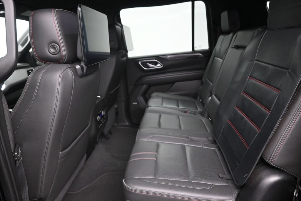 Used 2021 Chevrolet Suburban RST w/ Rear Media and Nav Package RWD image 15
