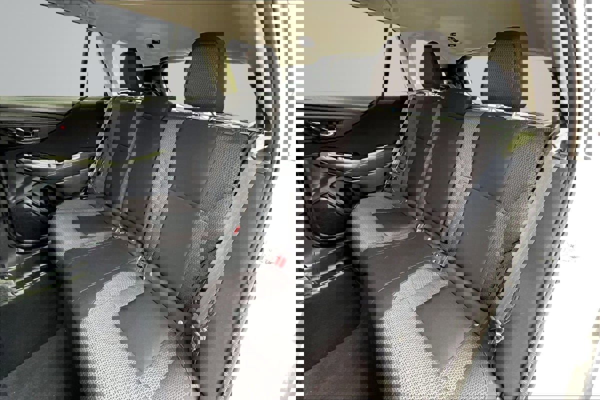 Used 2024 Subaru Outback Premium image 26