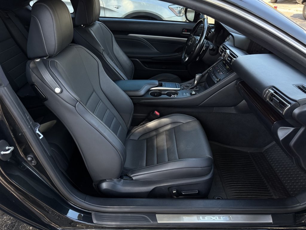 Used 2020 Lexus RC 300 w/ Accessory Package RWD image 16