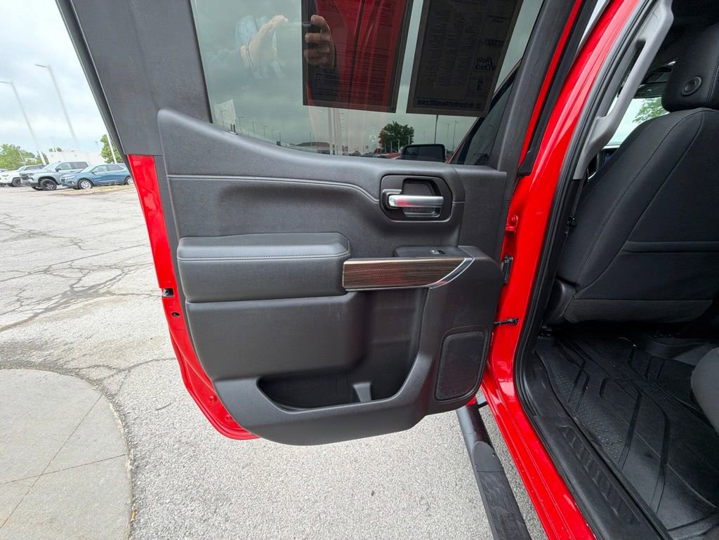 Used 2019 Chevrolet Silverado 1500 LT Trail Boss w/ Convenience Package AWD/4WD image 20