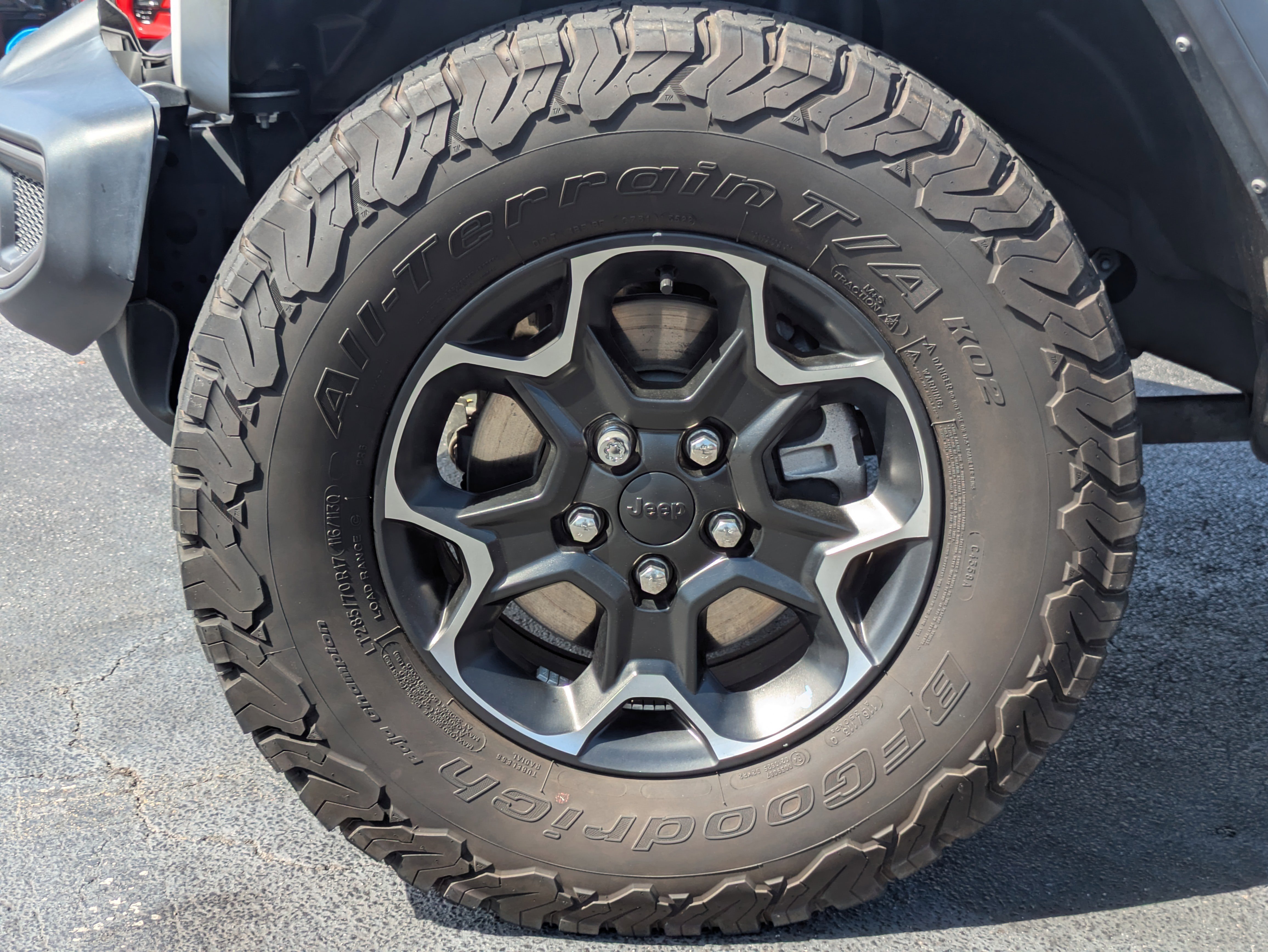 Used 2023 Jeep Wrangler Unlimited Rubicon 4xe w/ Cold Weather Group image 28