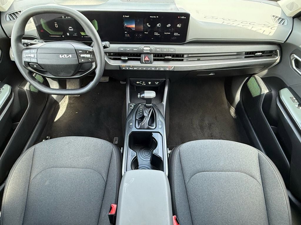Used 2025 Kia K4 LXS image 16