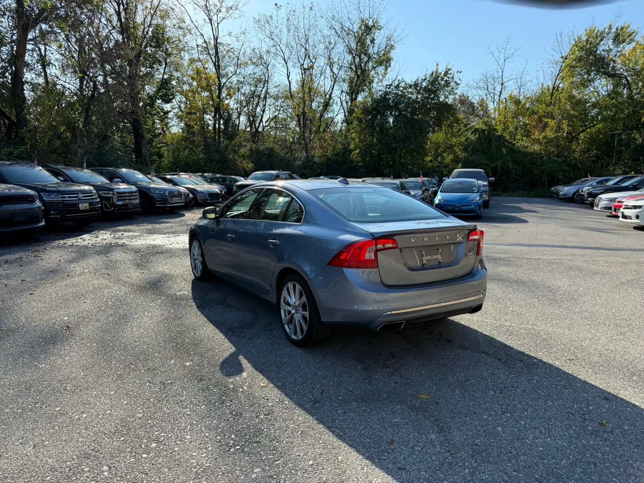 Used 2018 Volvo S60 T5 Inscription Platinum AWD/4WD image 5