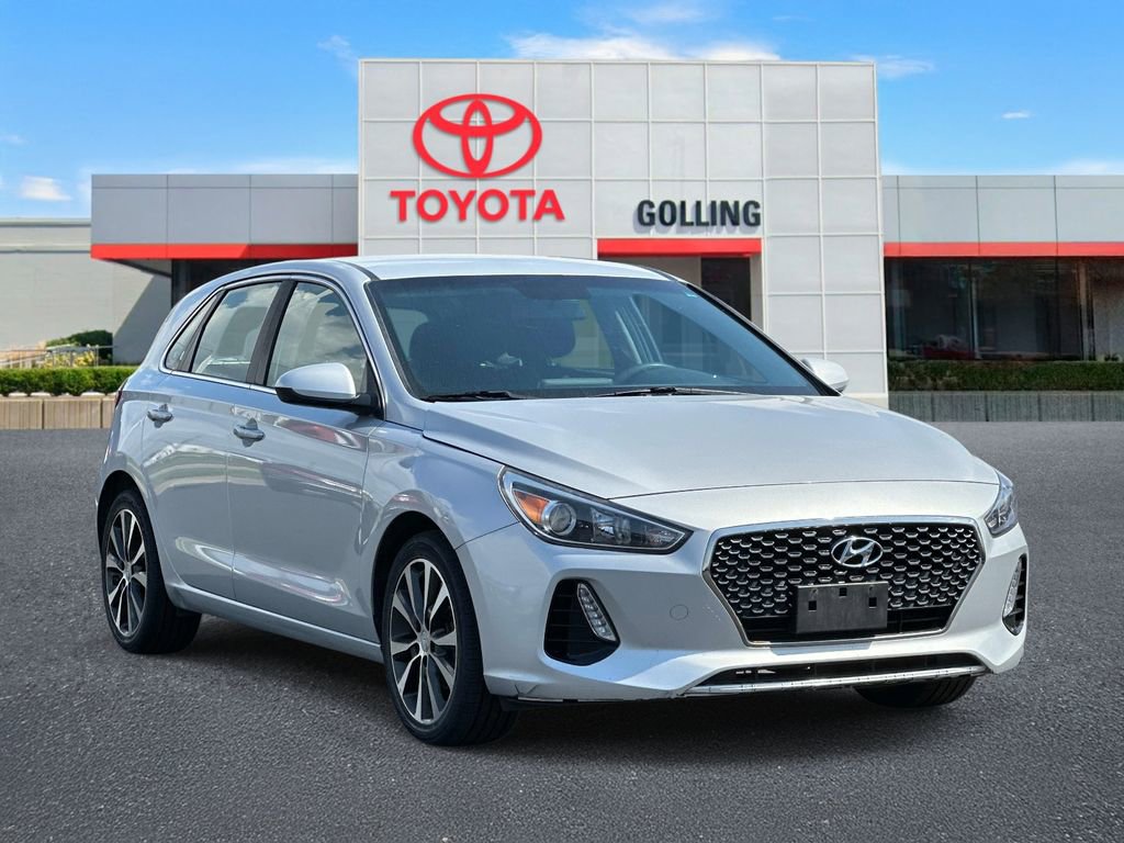 Used 2019 Hyundai Elantra GT FWD image 7
