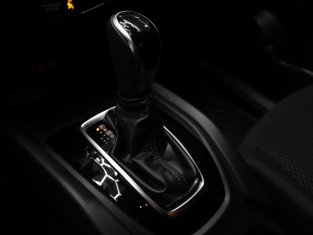 Used 2022 Nissan Rogue Sport S image 24