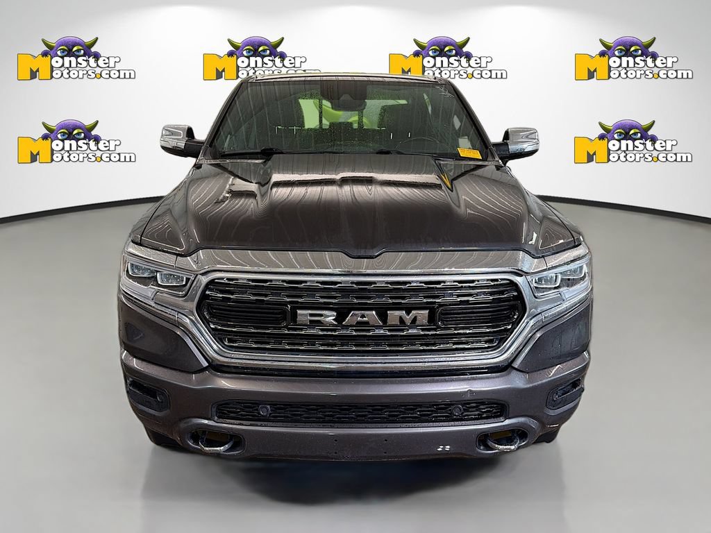Used 2022 RAM 1500 Limited w/ Body-Colour Bumper Group AWD/4WD image 2
