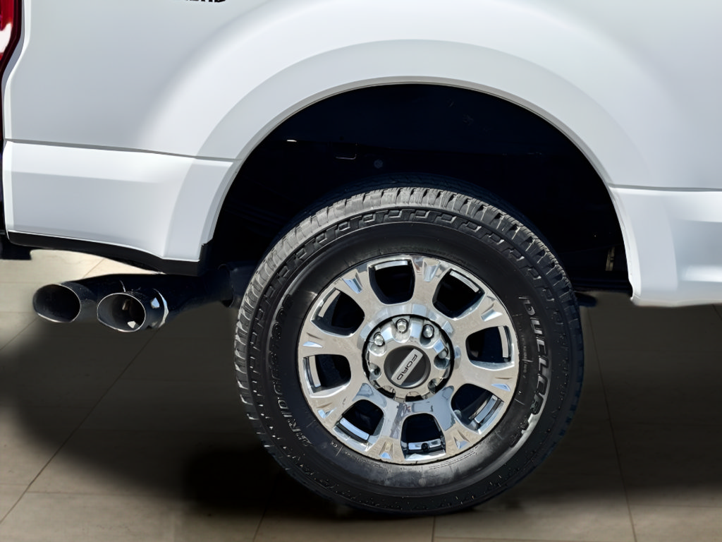 Used 2020 Ford F350 Lariat w/ Chrome Package AWD/4WD image 46