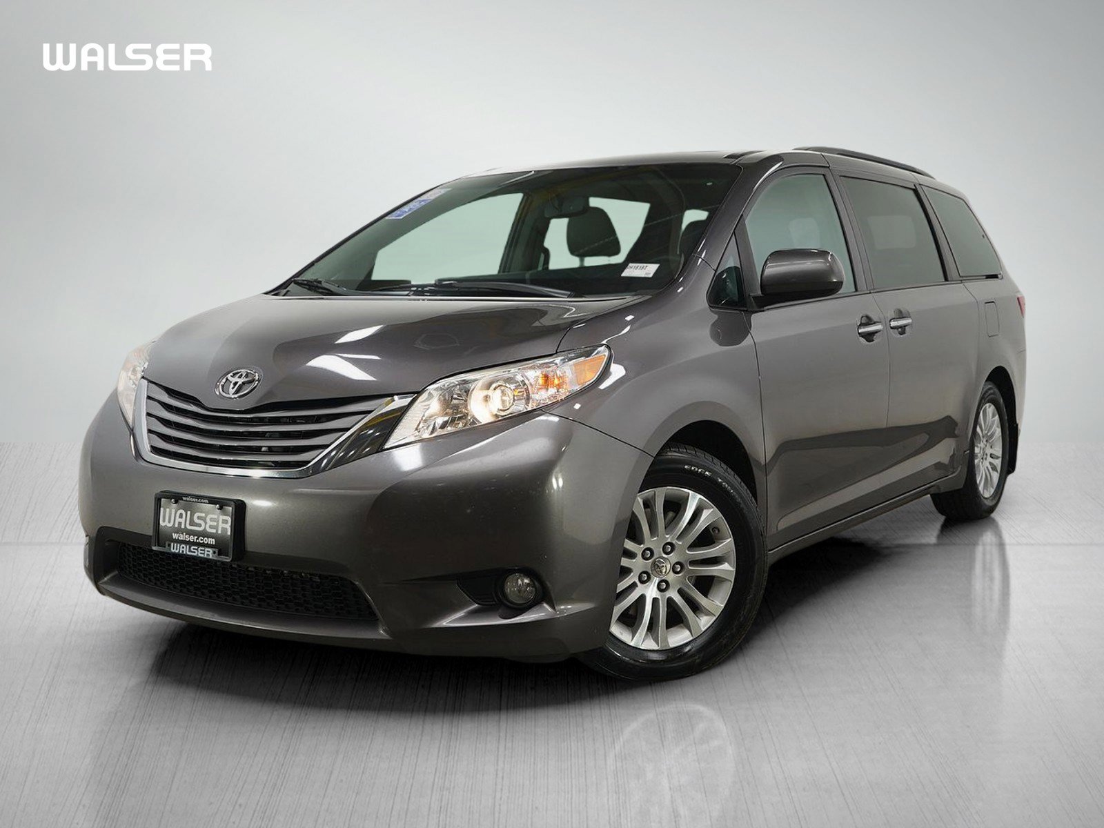 Used 2015 Toyota Sienna XLE