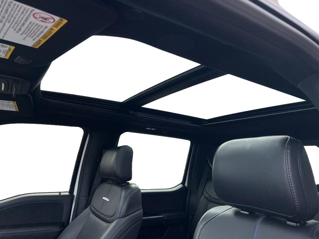 Used 2025 Ford F350 Platinum image 19