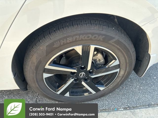 Used 2024 Nissan Sentra SV image 8