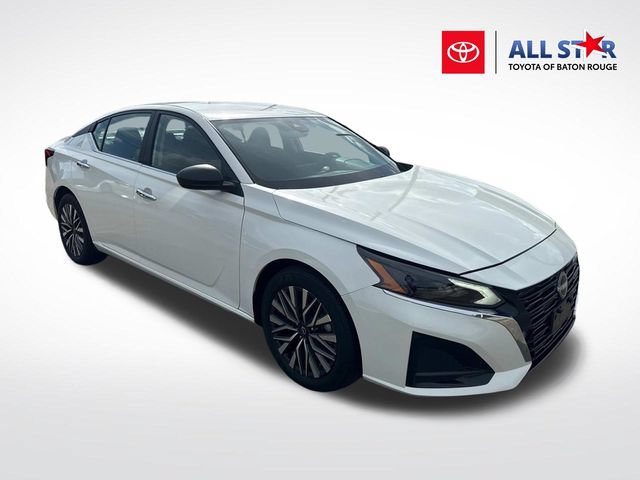 Used 2025 Nissan Altima 2.5 SV