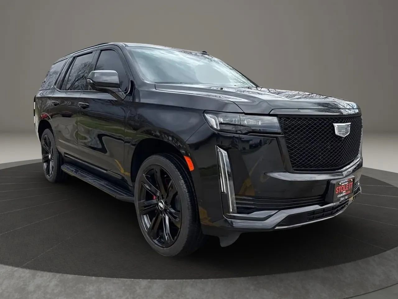 Used 2022 Cadillac Escalade Sport Platinum w/ LPO, ONYX Package image 8