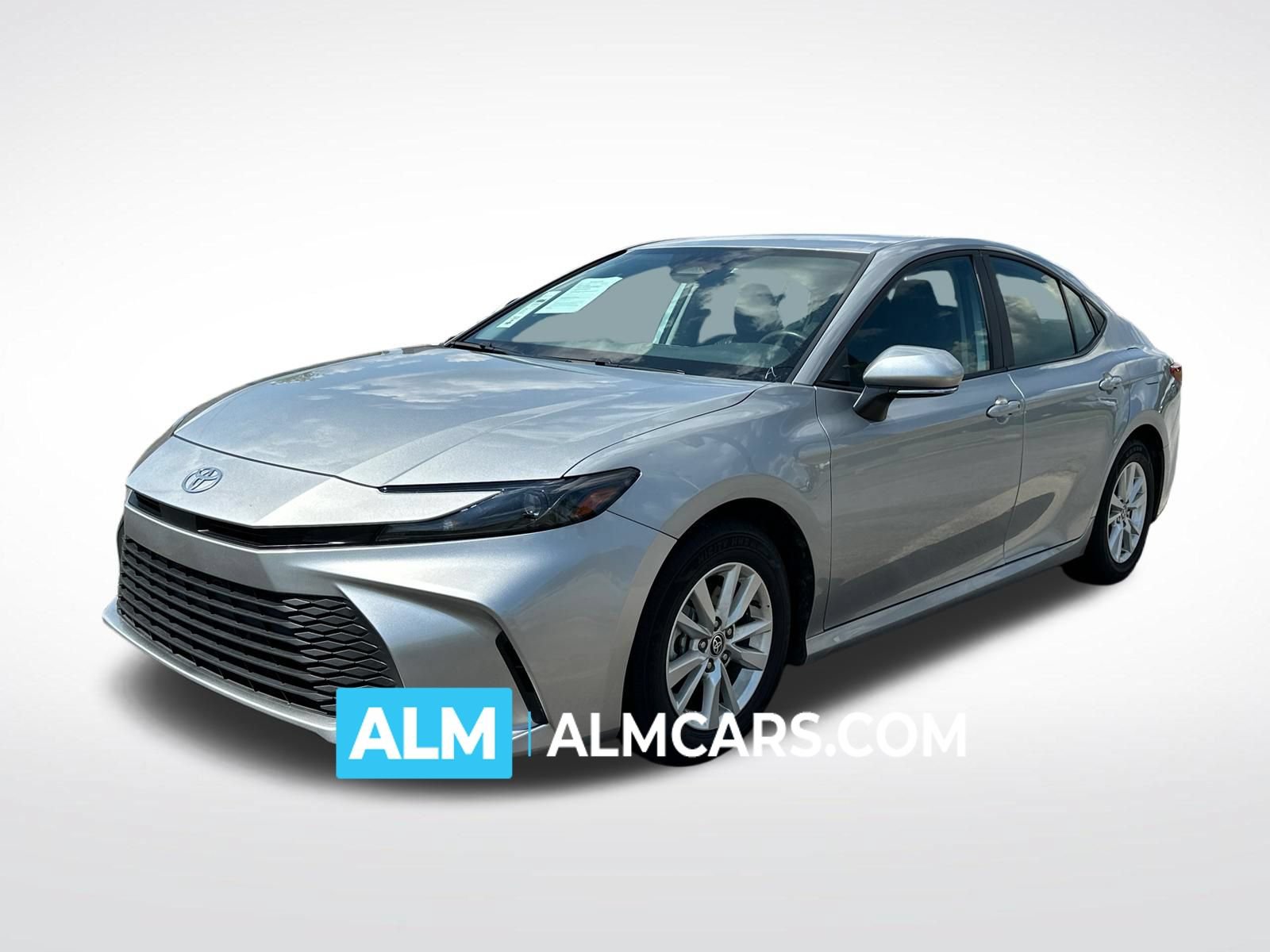 Used 2025 Toyota Camry LE